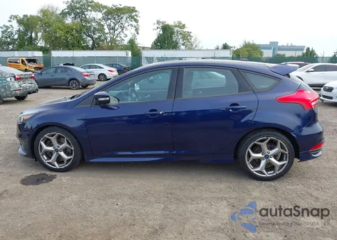 2016 Ford Focus St из США, поврежденный, VIN 1FADP3L93GL228310